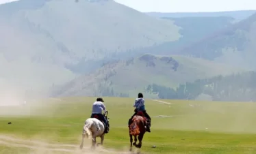 12 Days 11 Nights Naiman Nuur Horse Trek in Mongolia