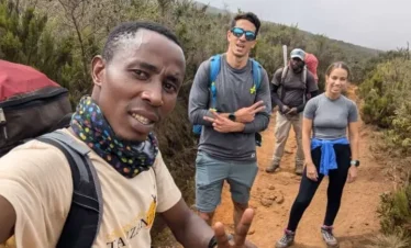 2 Days Tanzania Comfort Arusha-Tarangire-Ngorongoro Crater Safaris